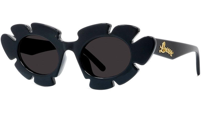 Curvy Black Geometric Sunglasses